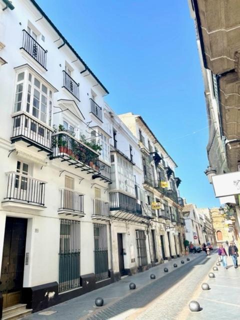Gatu La Joya Escondida " Preferente Mayores De 25 Anos Y Familias " El Puerto de Santa María Exteriér fotografie